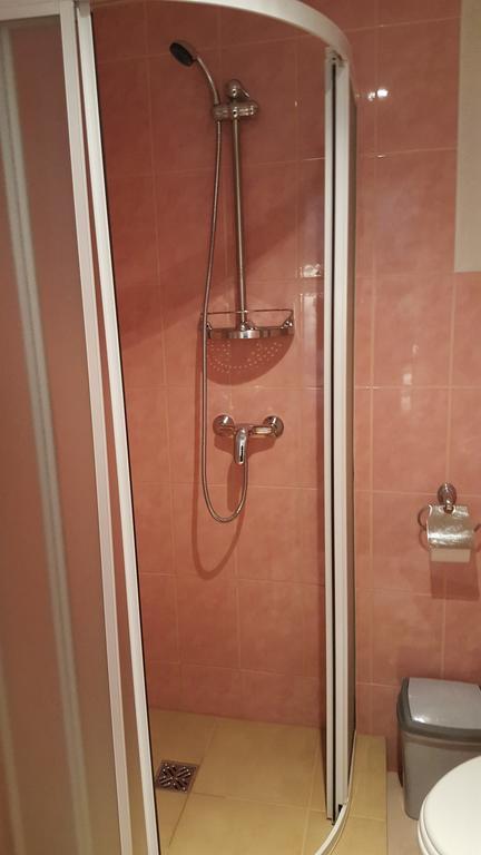 Hotel Gulbene Esterno foto
