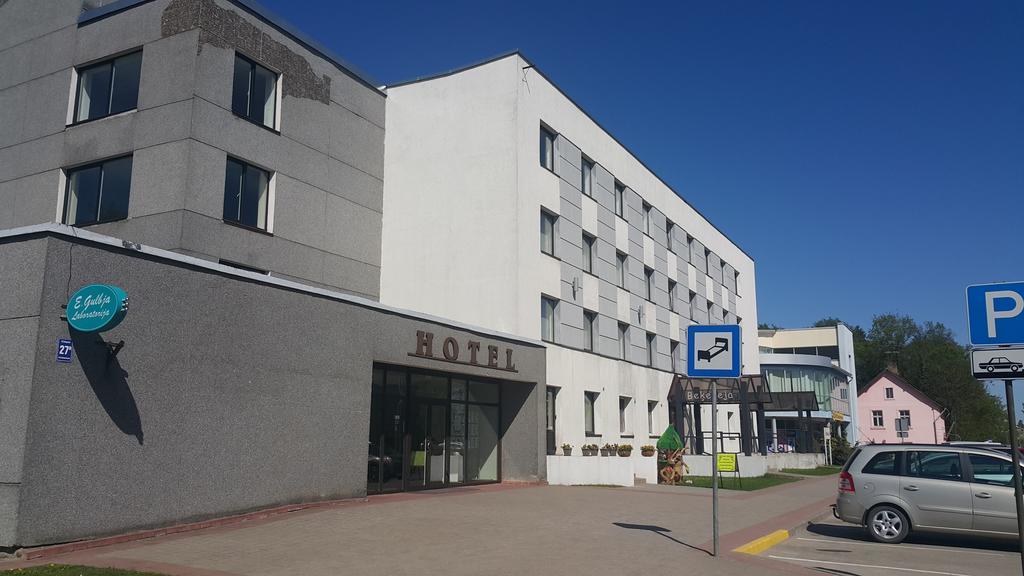 Hotel Gulbene Esterno foto